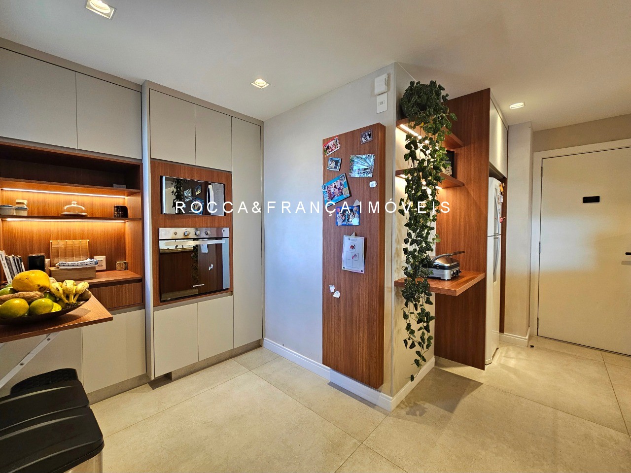 Apartamento à venda com 3 quartos, 146m² - Foto 14