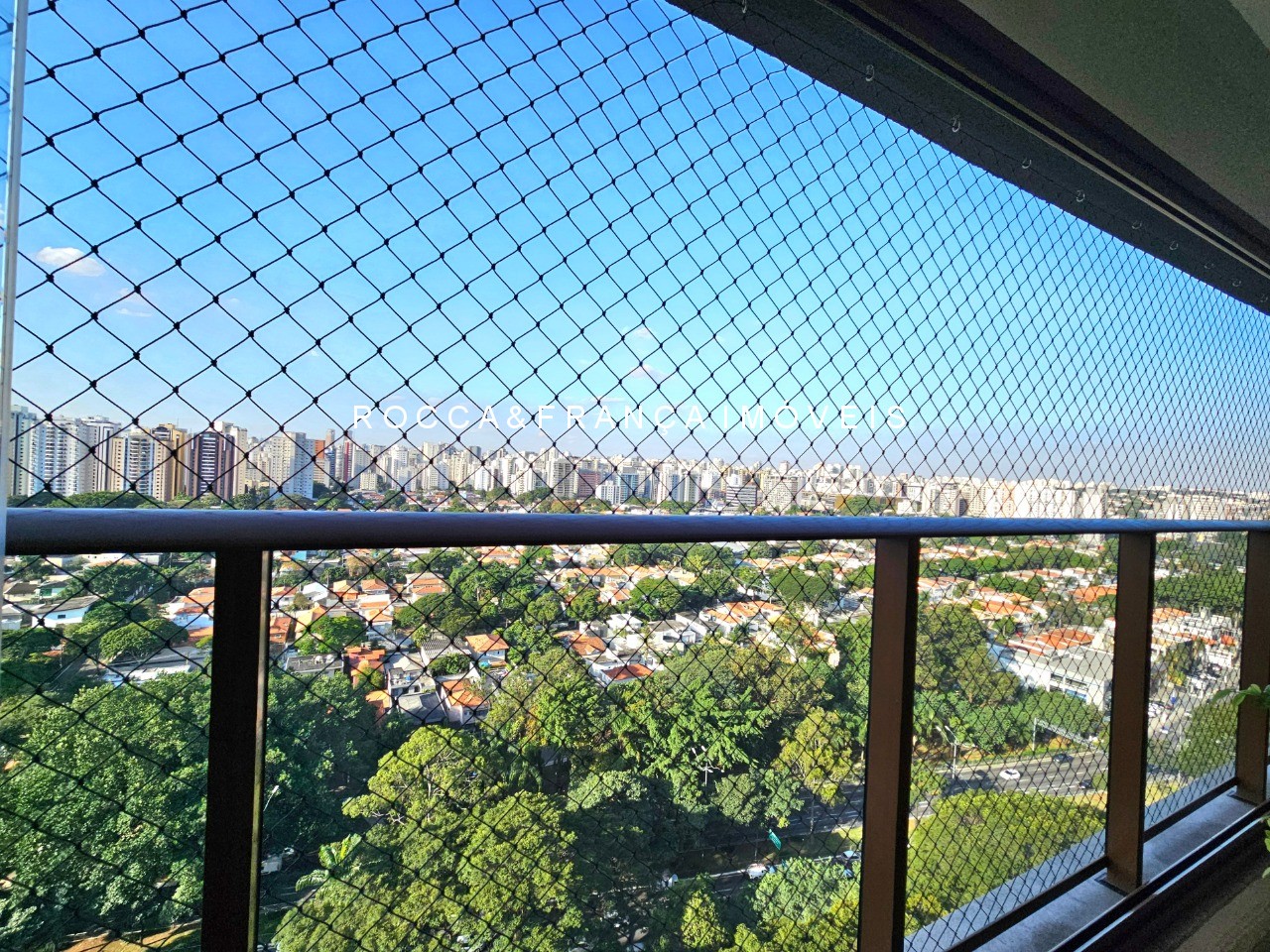 Apartamento à venda com 3 quartos, 146m² - Foto 10