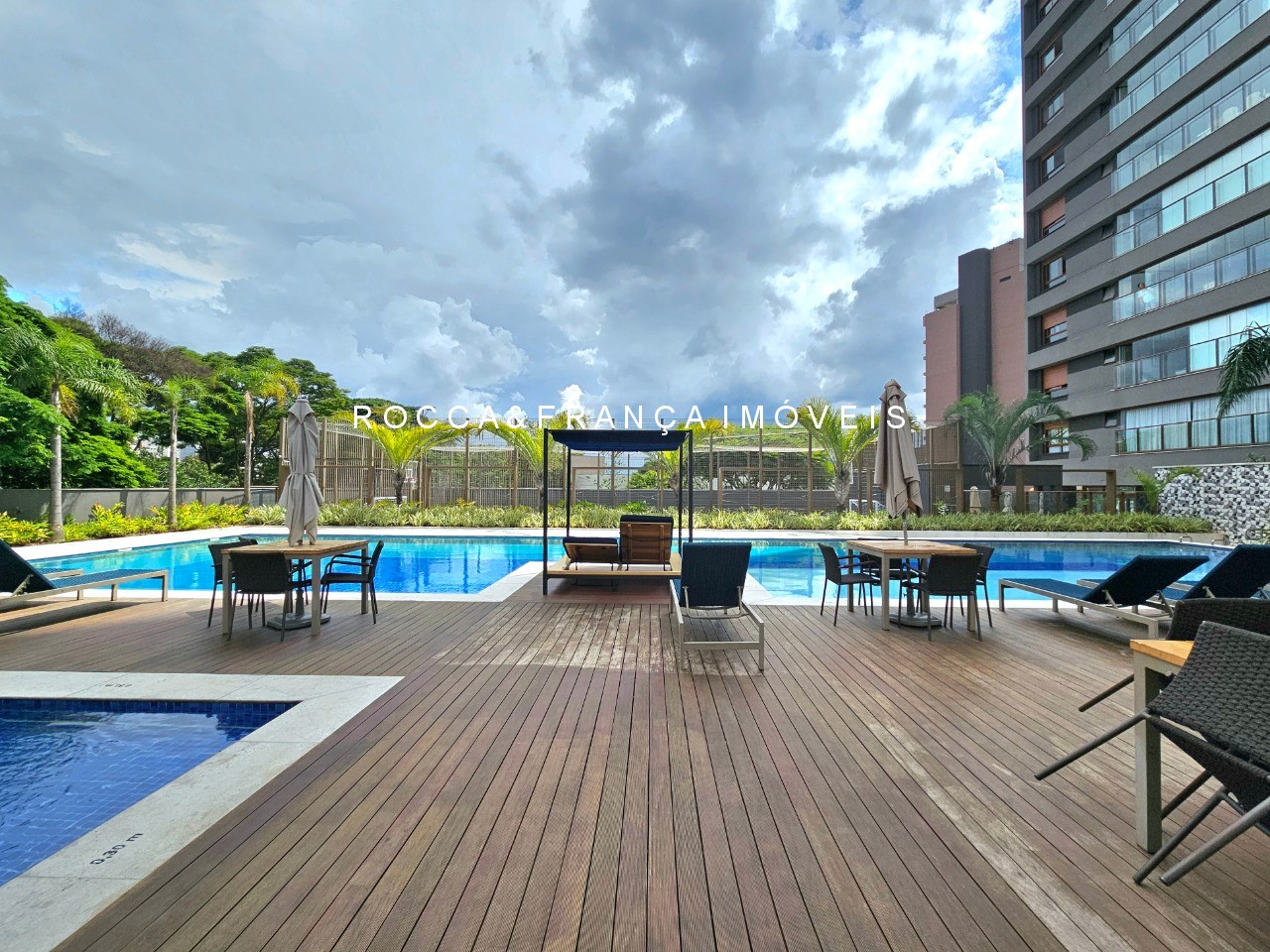 Apartamento à venda com 3 quartos, 146m² - Foto 35