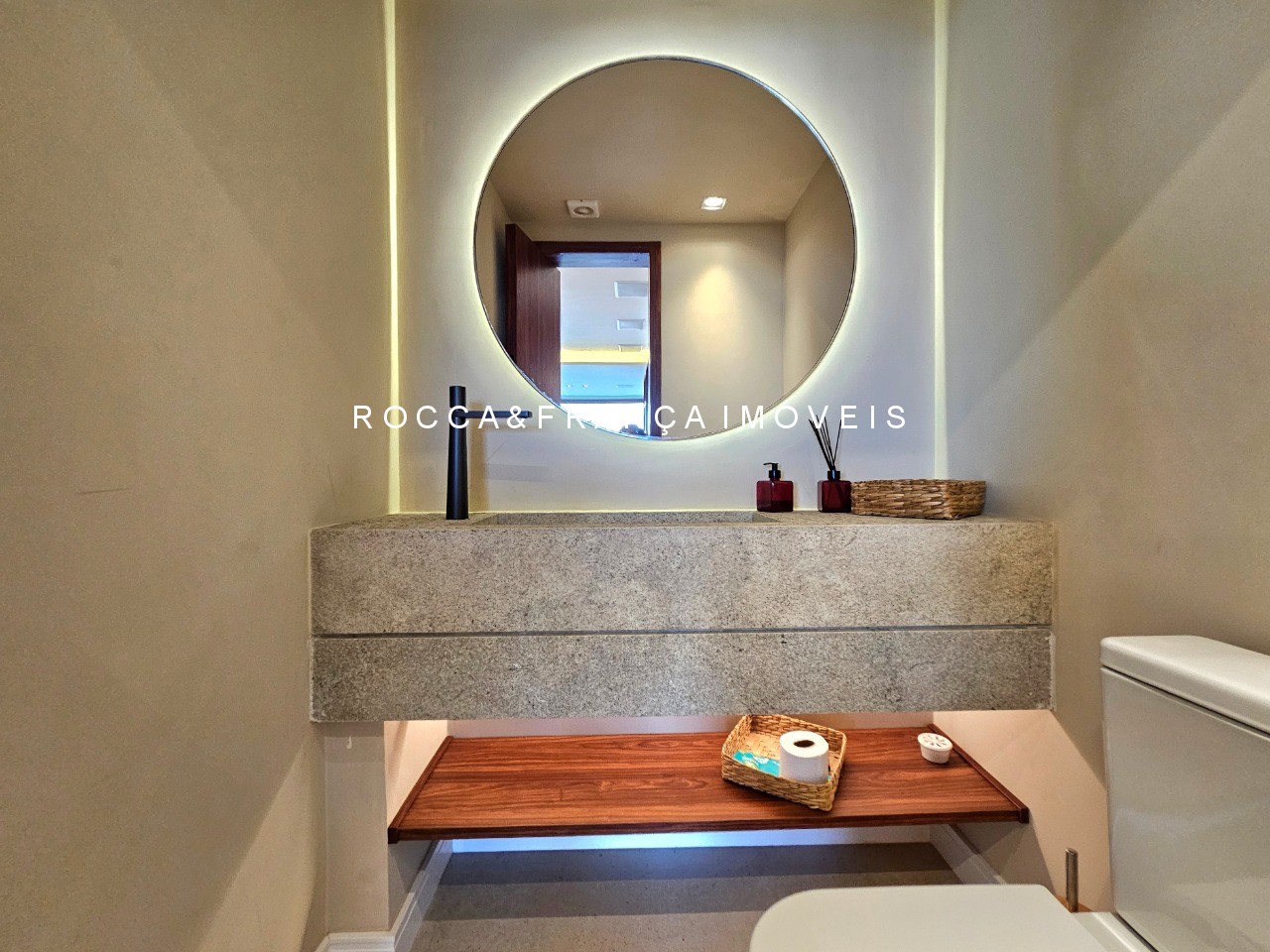Apartamento à venda com 3 quartos, 146m² - Foto 12