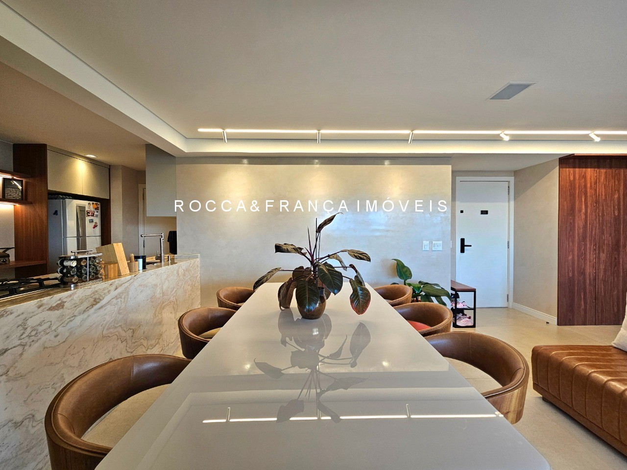 Apartamento à venda com 3 quartos, 146m² - Foto 5