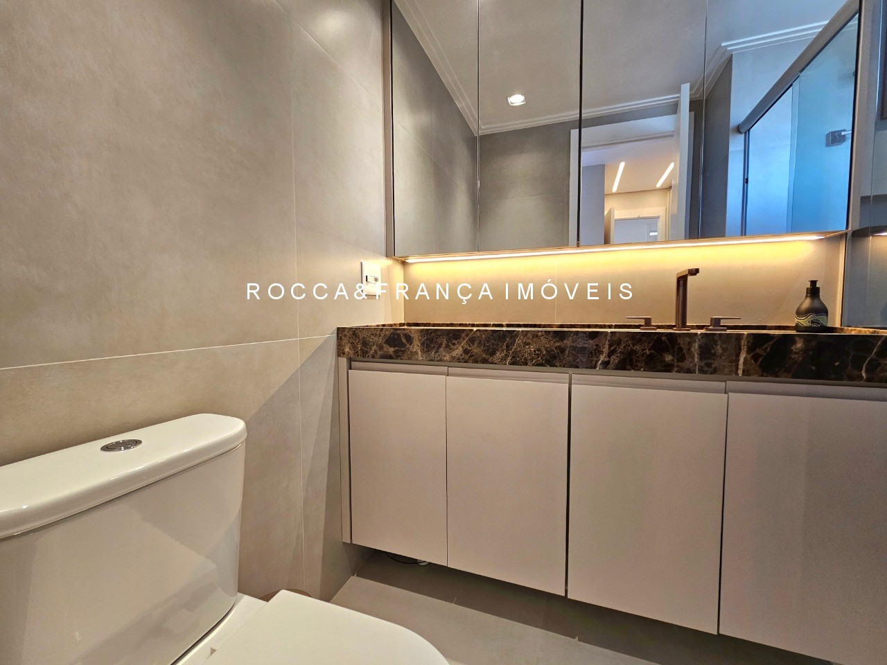 Apartamento à venda com 3 quartos, 146m² - Foto 20
