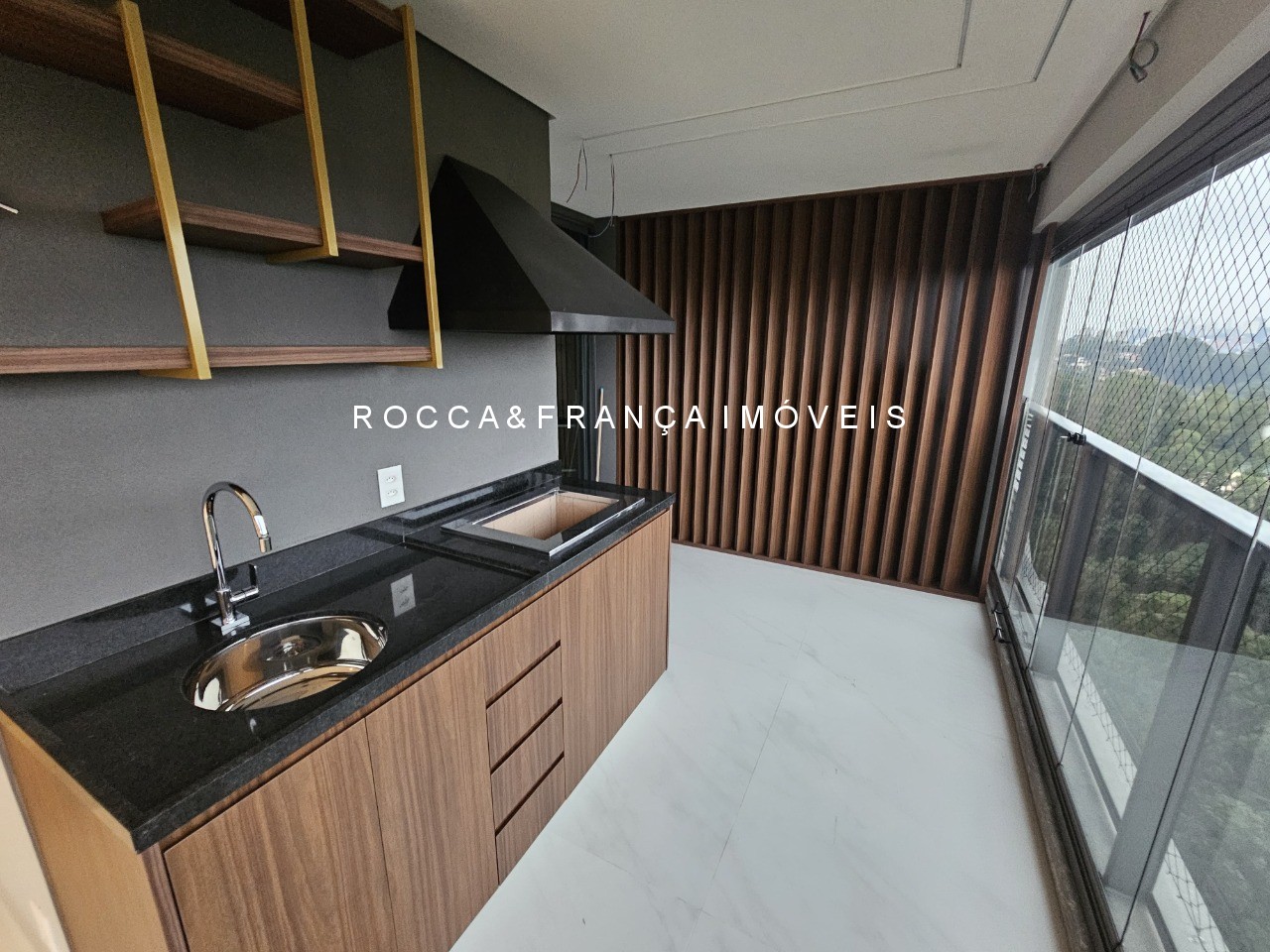 Apartamento à venda com 3 quartos, 186m² - Foto 9