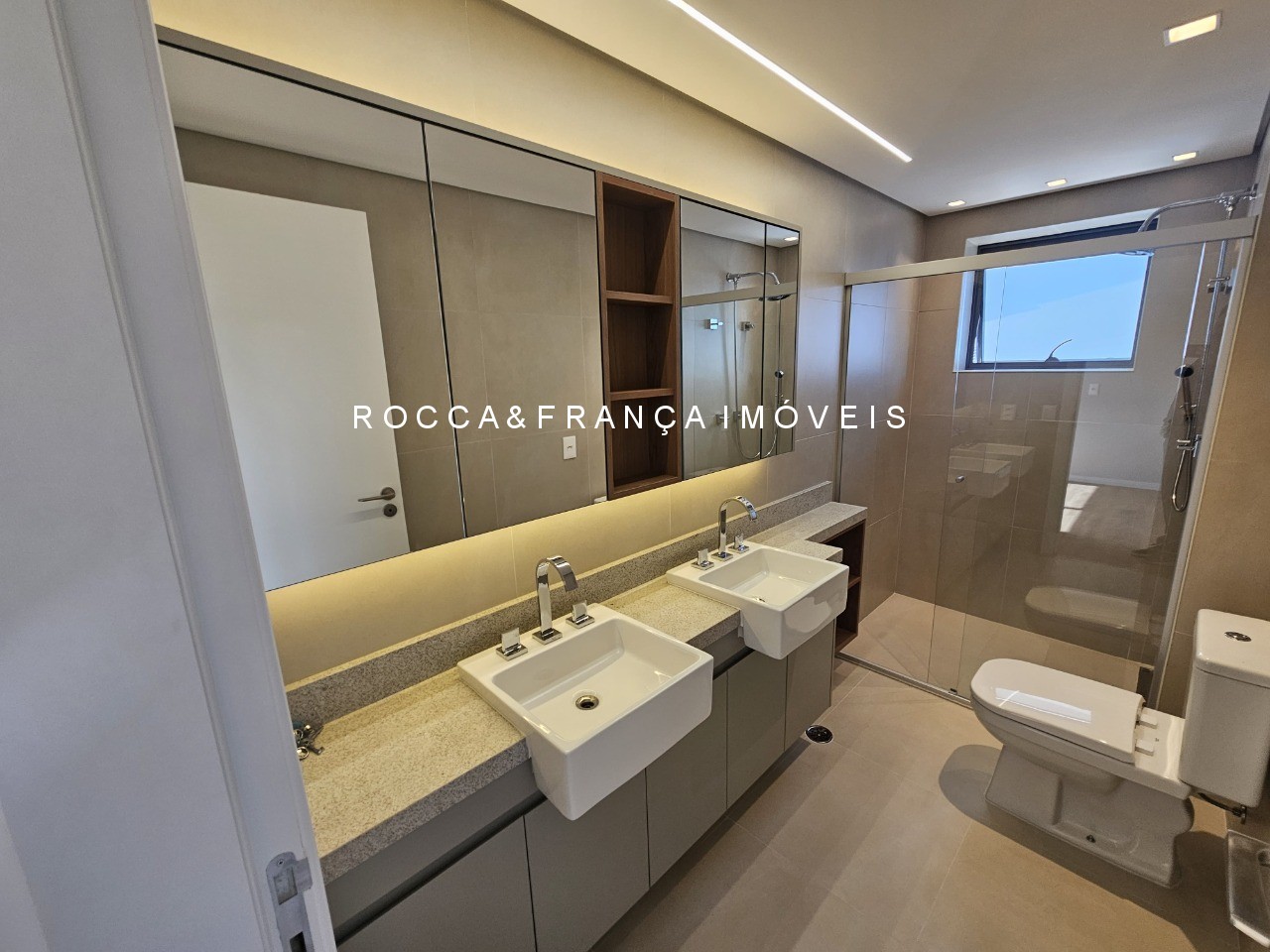 Apartamento à venda com 3 quartos, 186m² - Foto 16