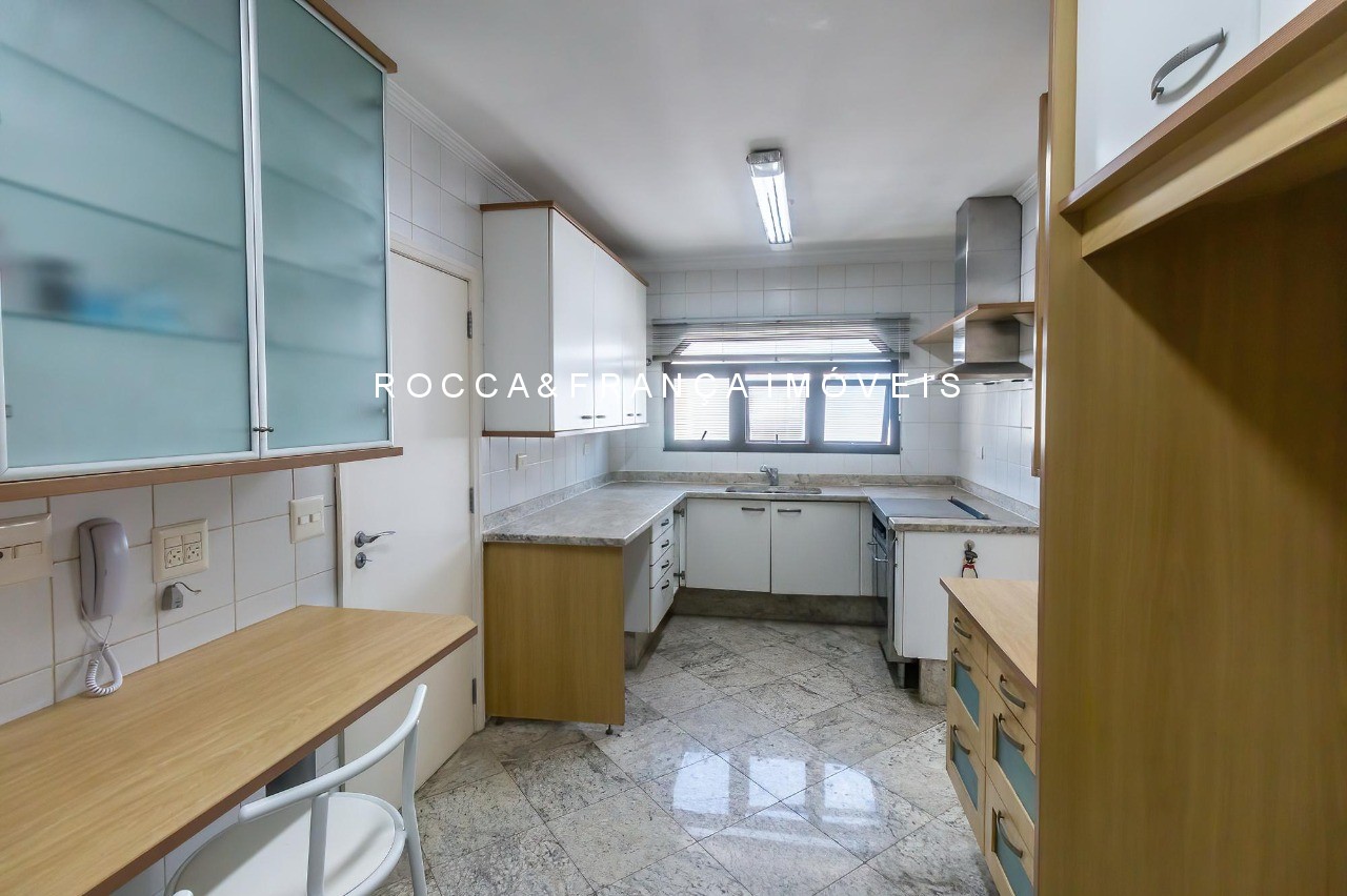 Apartamento, 3 quartos, 240 m² - Foto 14