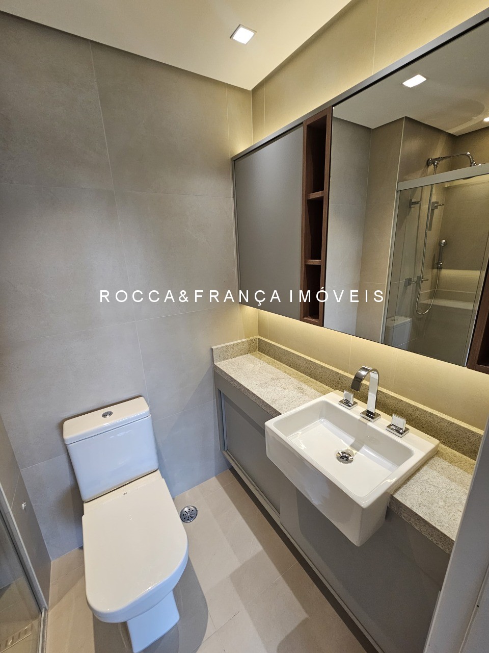 Apartamento à venda com 3 quartos, 186m² - Foto 13