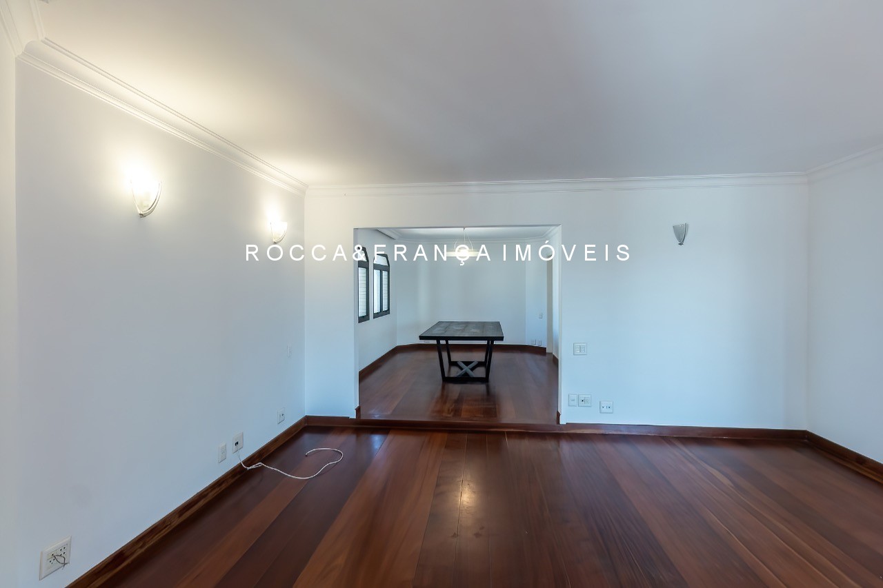 Apartamento, 3 quartos, 240 m² - Foto 4