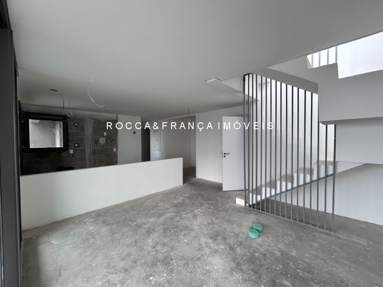 Cobertura à venda com 3 quartos, 313m² - Foto 4