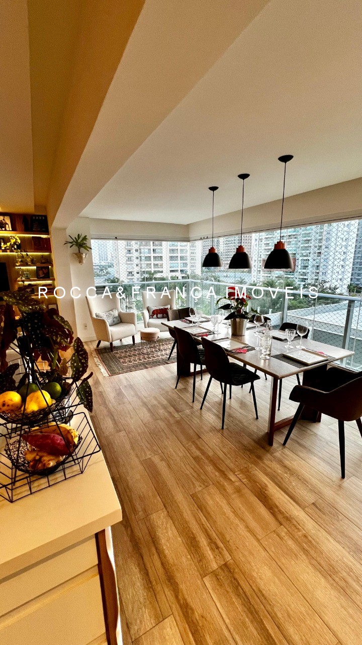 Apartamento, 3 quartos, 132 m² - Foto 2