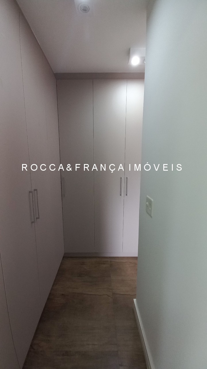 Apartamento para alugar com 3 quartos, 143m² - Foto 10