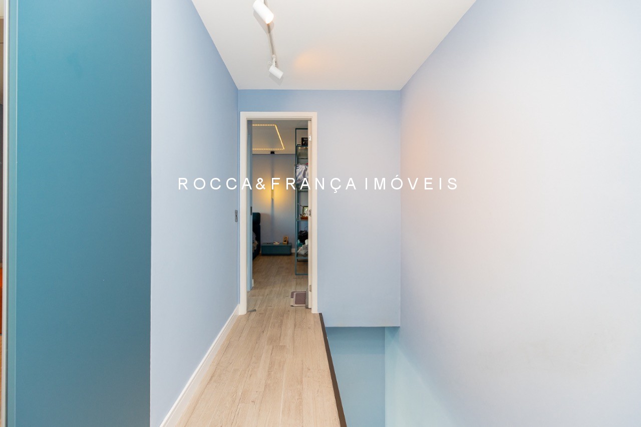 Cobertura à venda com 3 quartos, 227m² - Foto 27