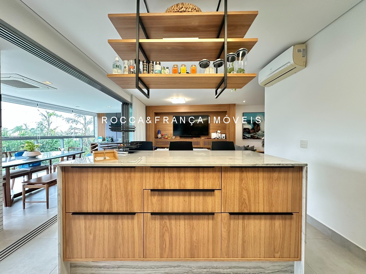 Apartamento à venda com 3 quartos, 174m² - Foto 10