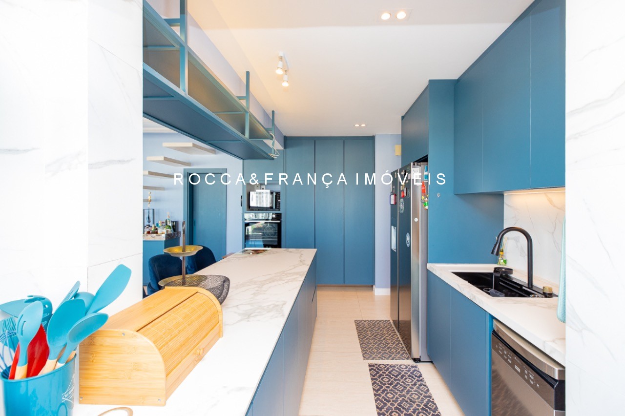 Cobertura à venda com 3 quartos, 227m² - Foto 10