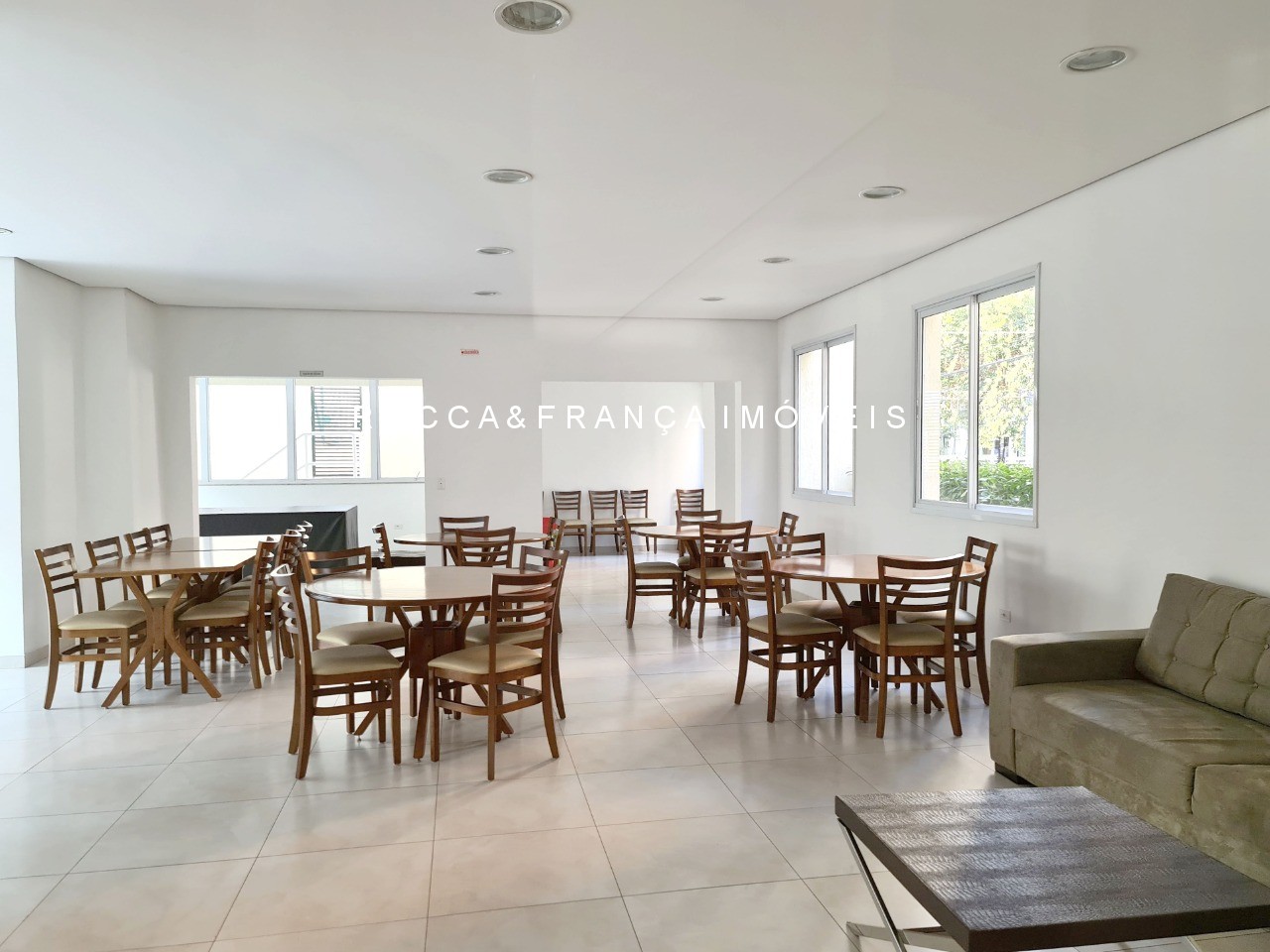 Apartamento para alugar com 3 quartos, 143m² - Foto 37