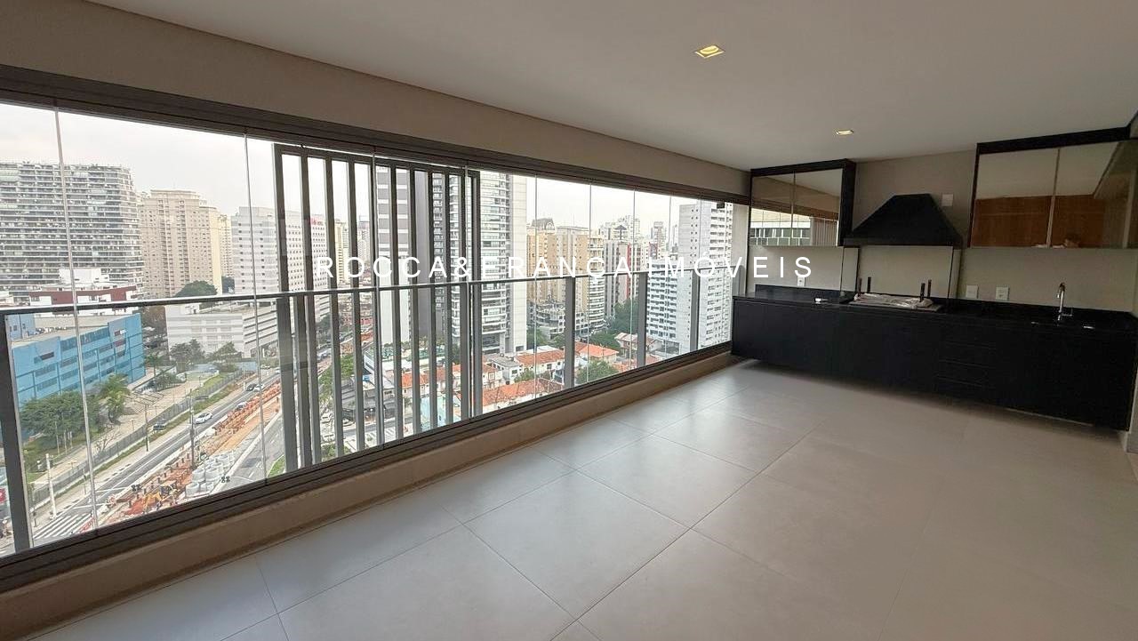 Apartamento, 3 quartos, 160 m² - Foto 1