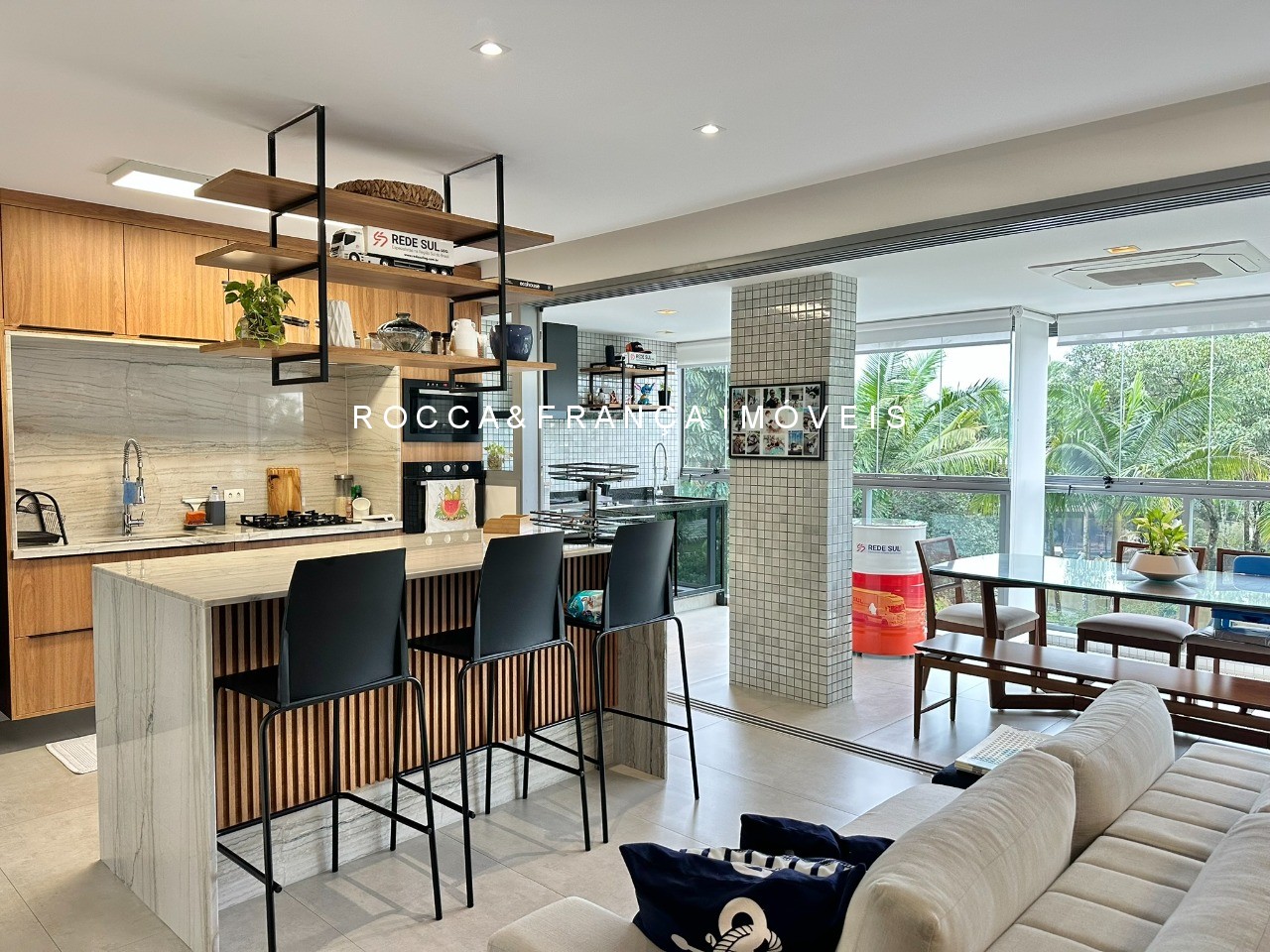 Apartamento à venda com 3 quartos, 174m² - Foto 9