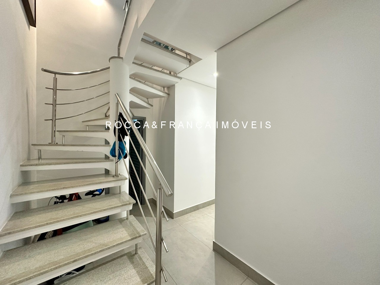 Apartamento à venda com 3 quartos, 174m² - Foto 25