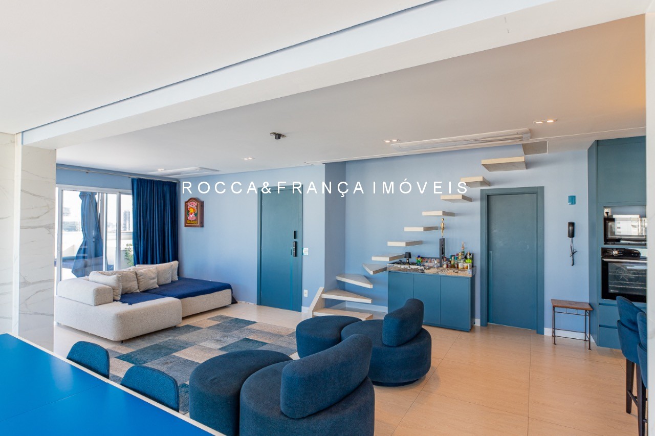 Cobertura à venda com 3 quartos, 227m² - Foto 2