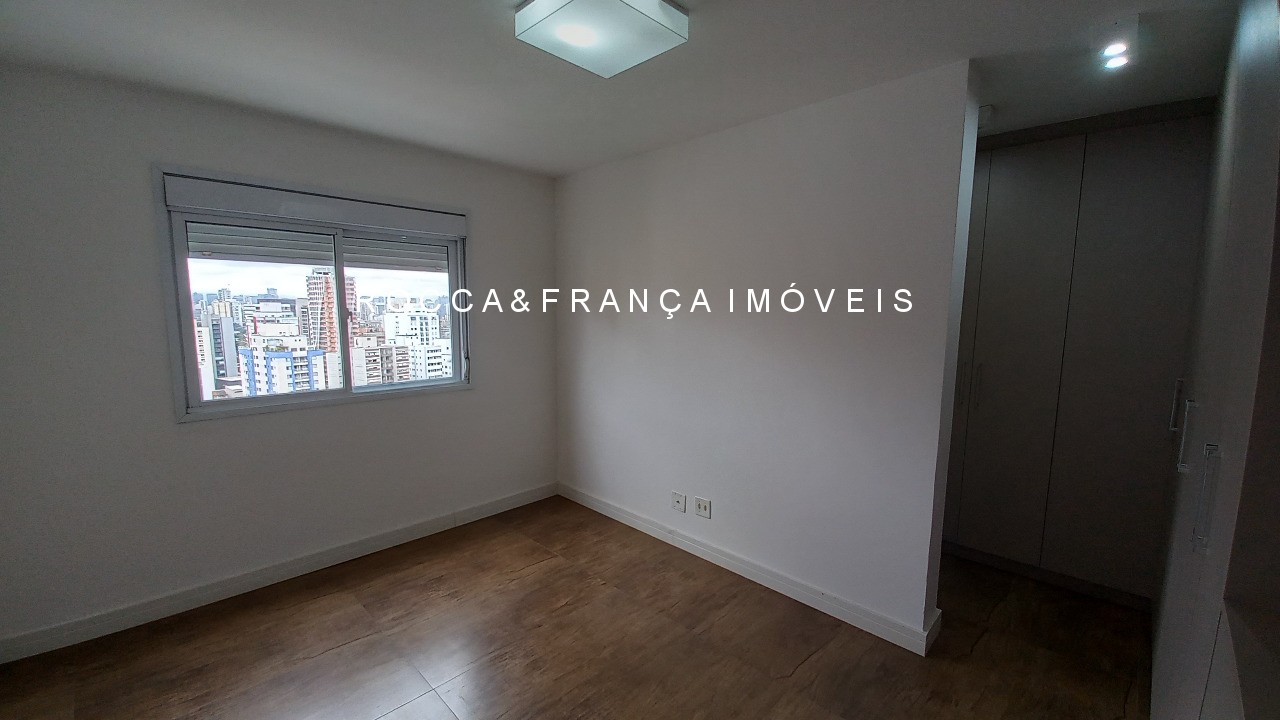 Apartamento para alugar com 3 quartos, 143m² - Foto 8