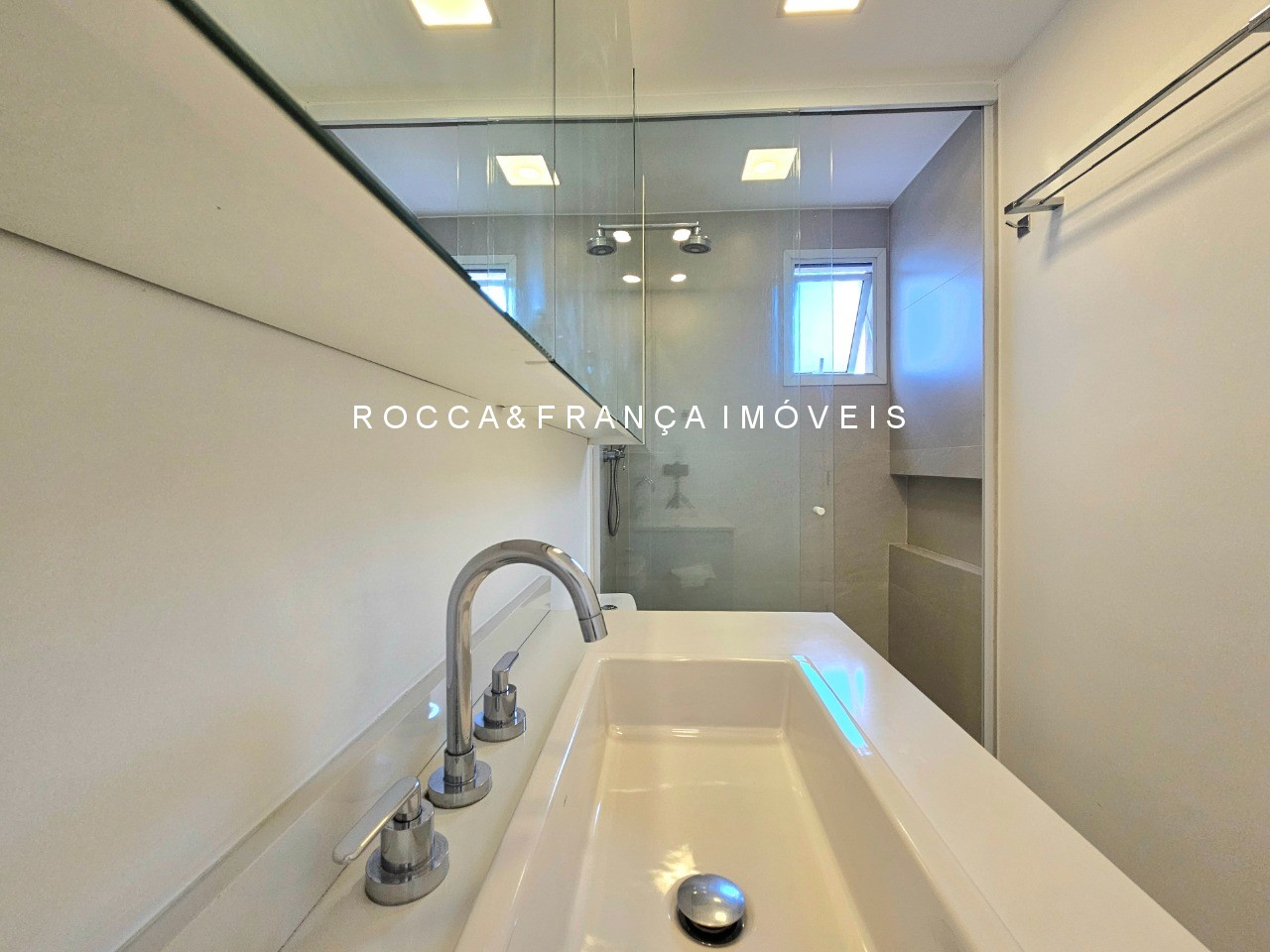 Cobertura à venda e aluguel com 2 quartos, 118m² - Foto 30