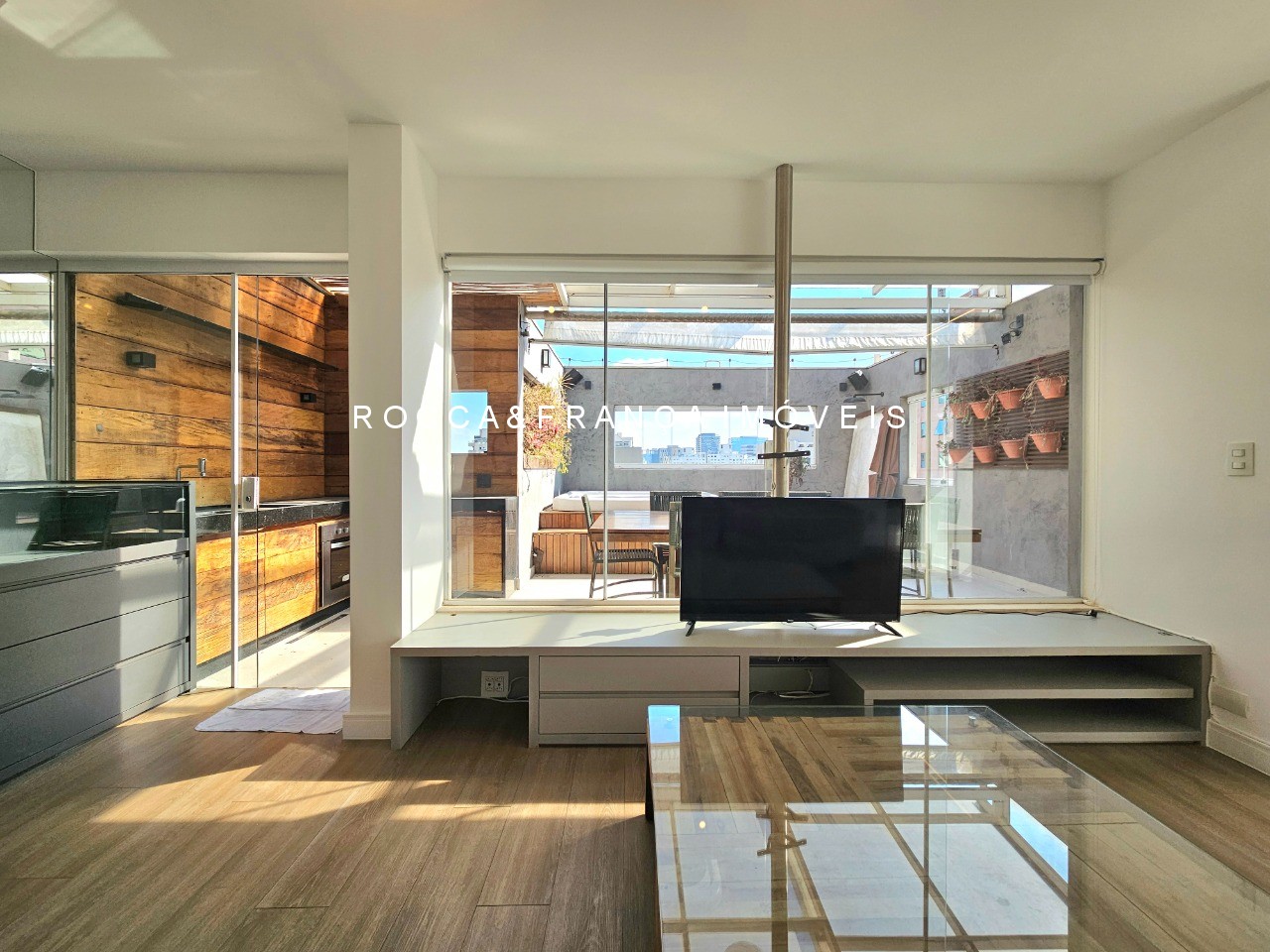 Cobertura à venda e aluguel com 2 quartos, 118m² - Foto 18