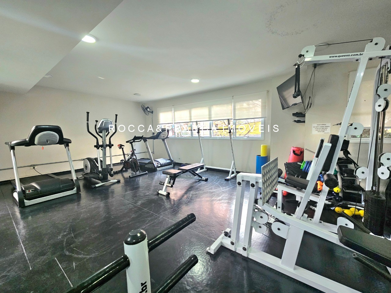 Cobertura à venda e aluguel com 2 quartos, 118m² - Foto 43