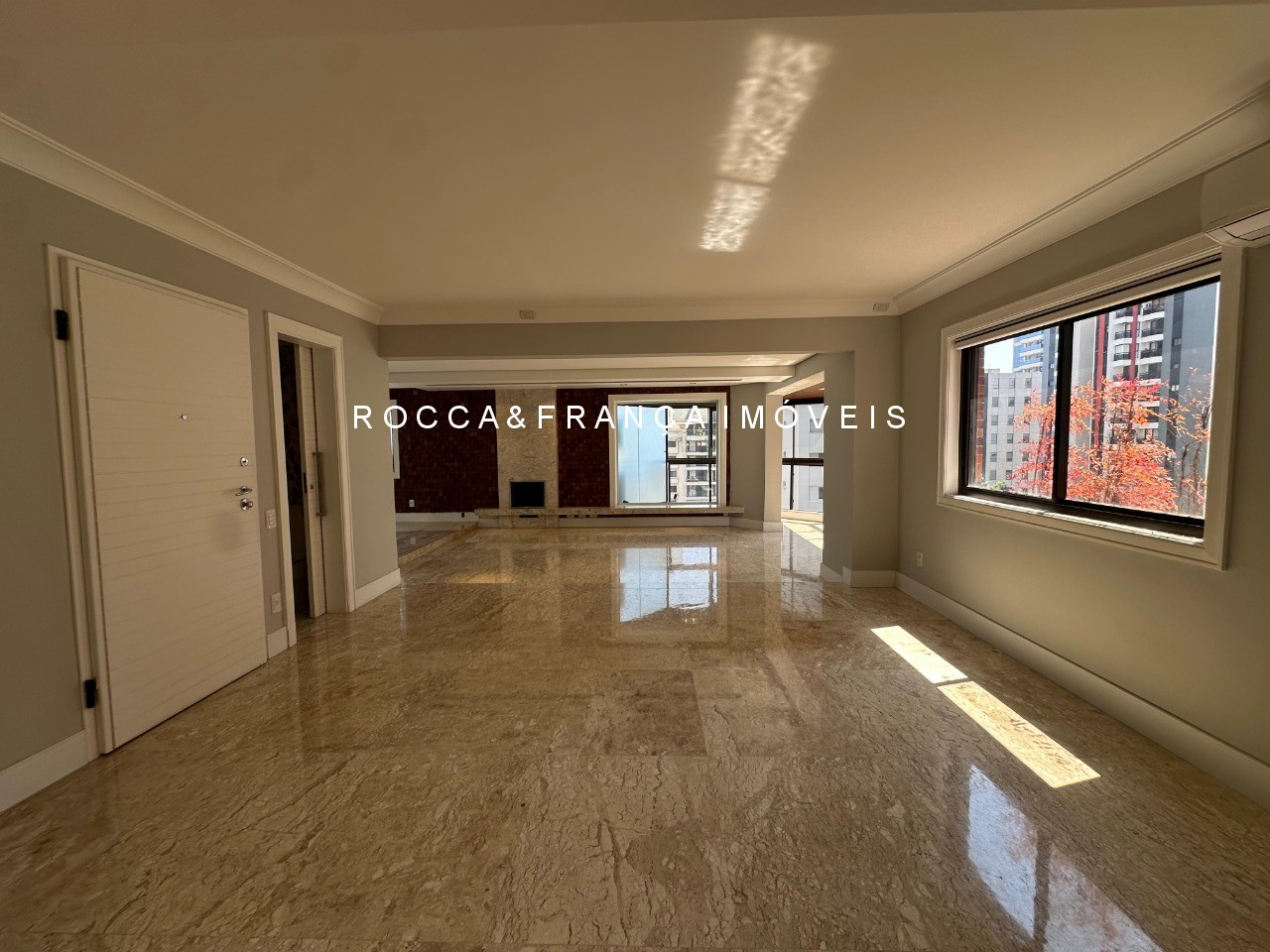Apartamento, 3 quartos, 206 m² - Foto 1