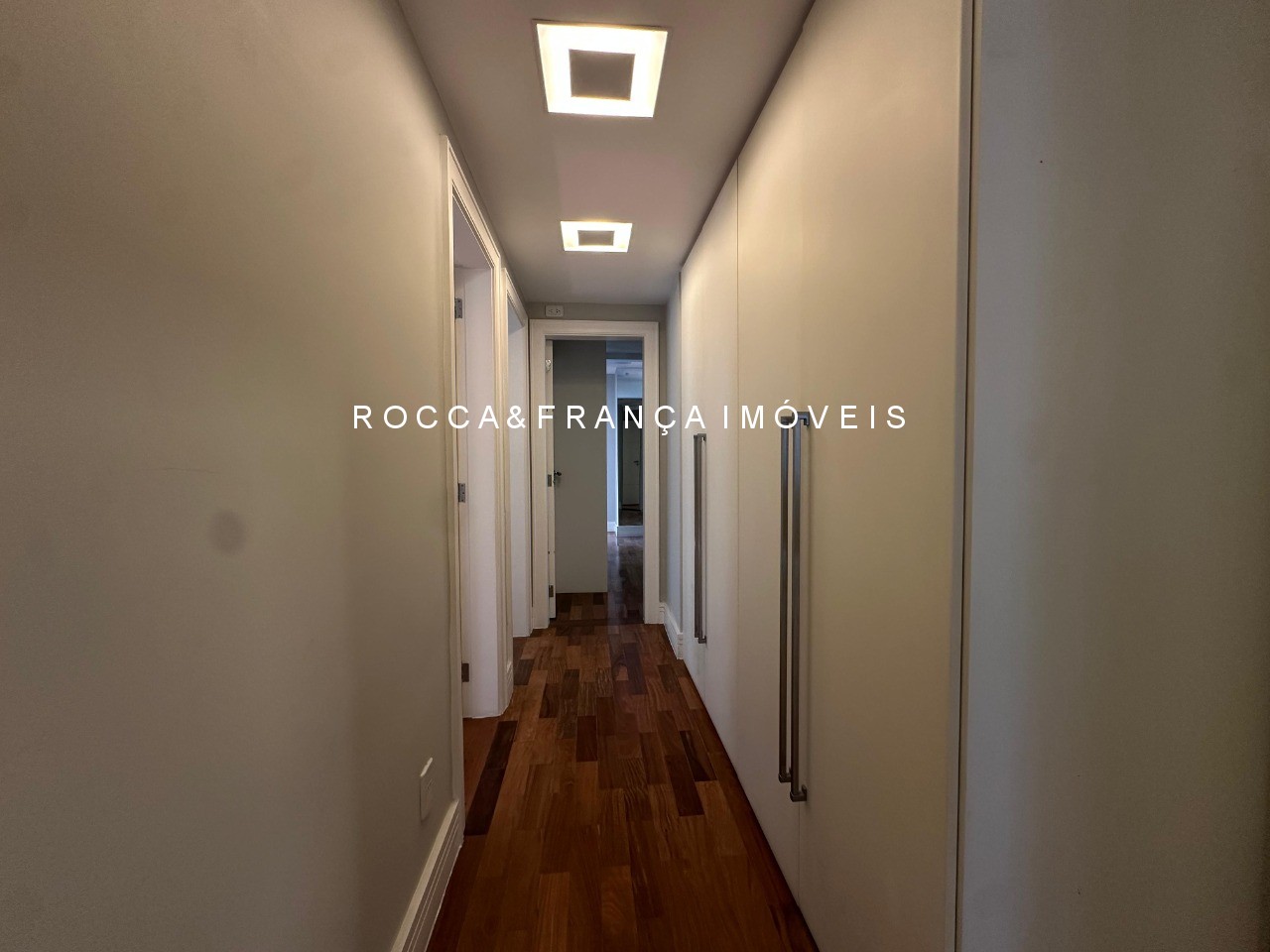 Apartamento, 3 quartos, 206 m² - Foto 11