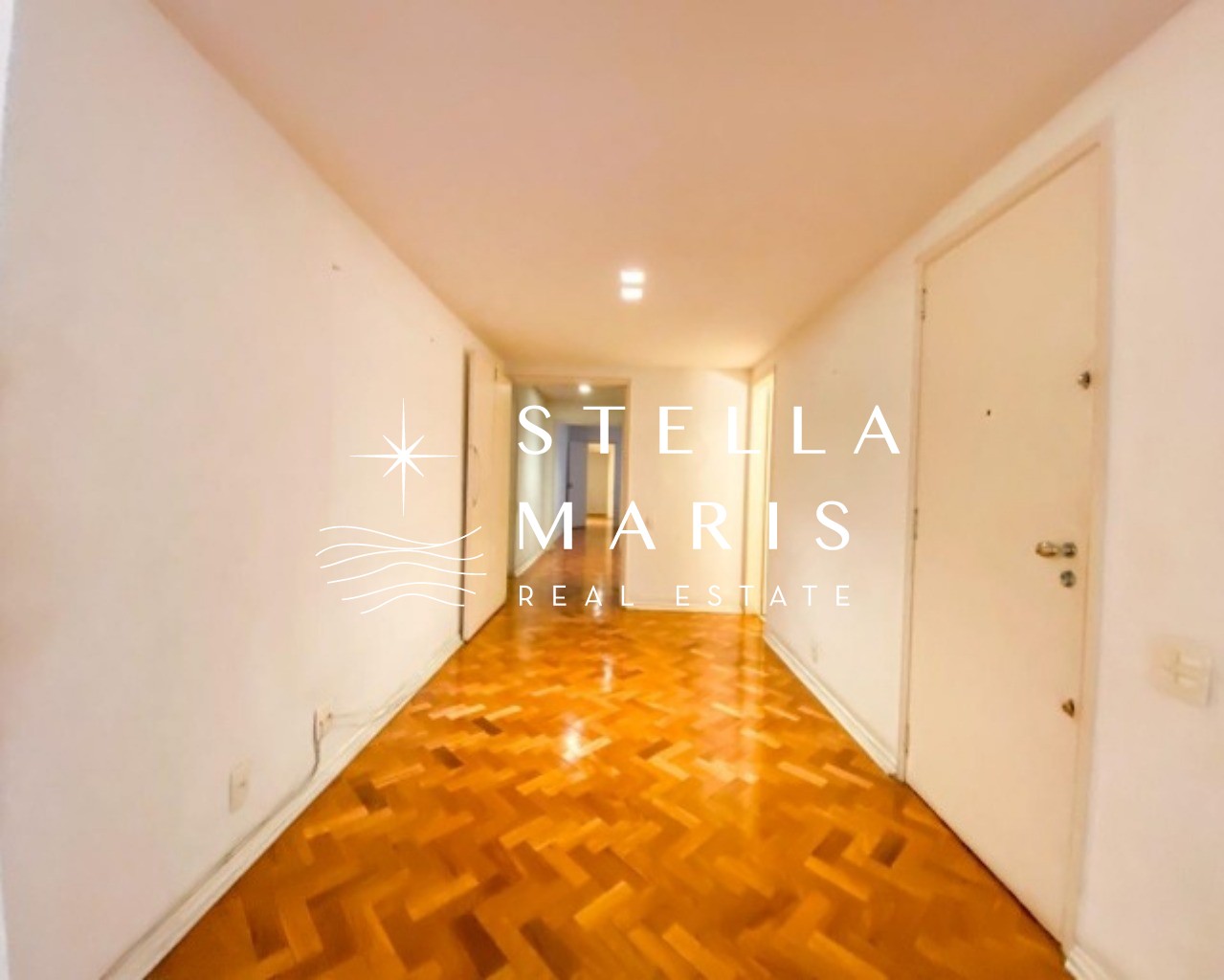 Apartamento à venda com 4 quartos, 196m² - Foto 4