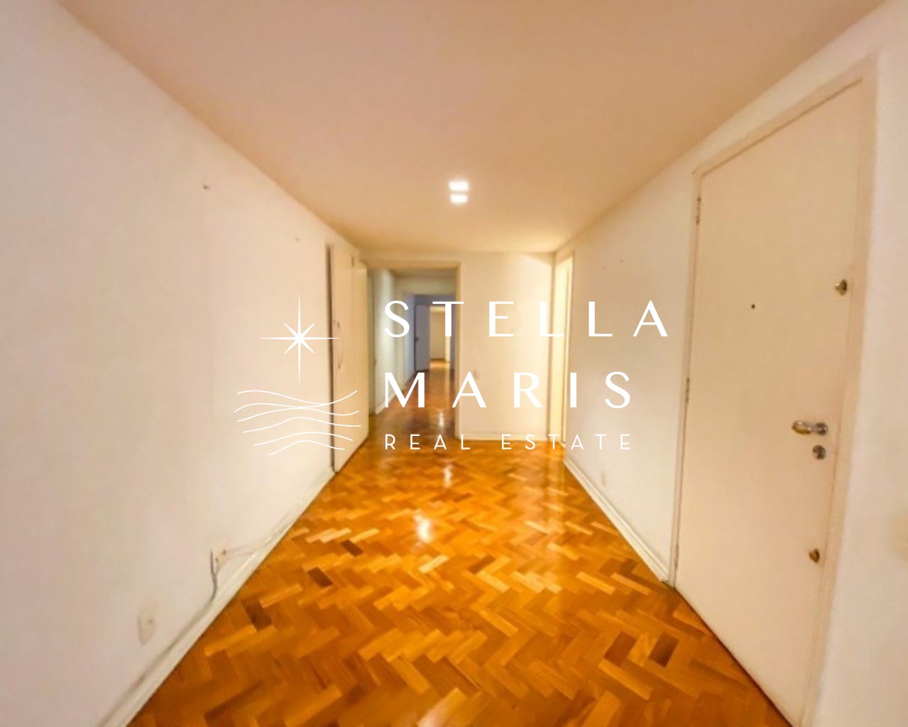 Apartamento à venda com 4 quartos, 196m² - Foto 7