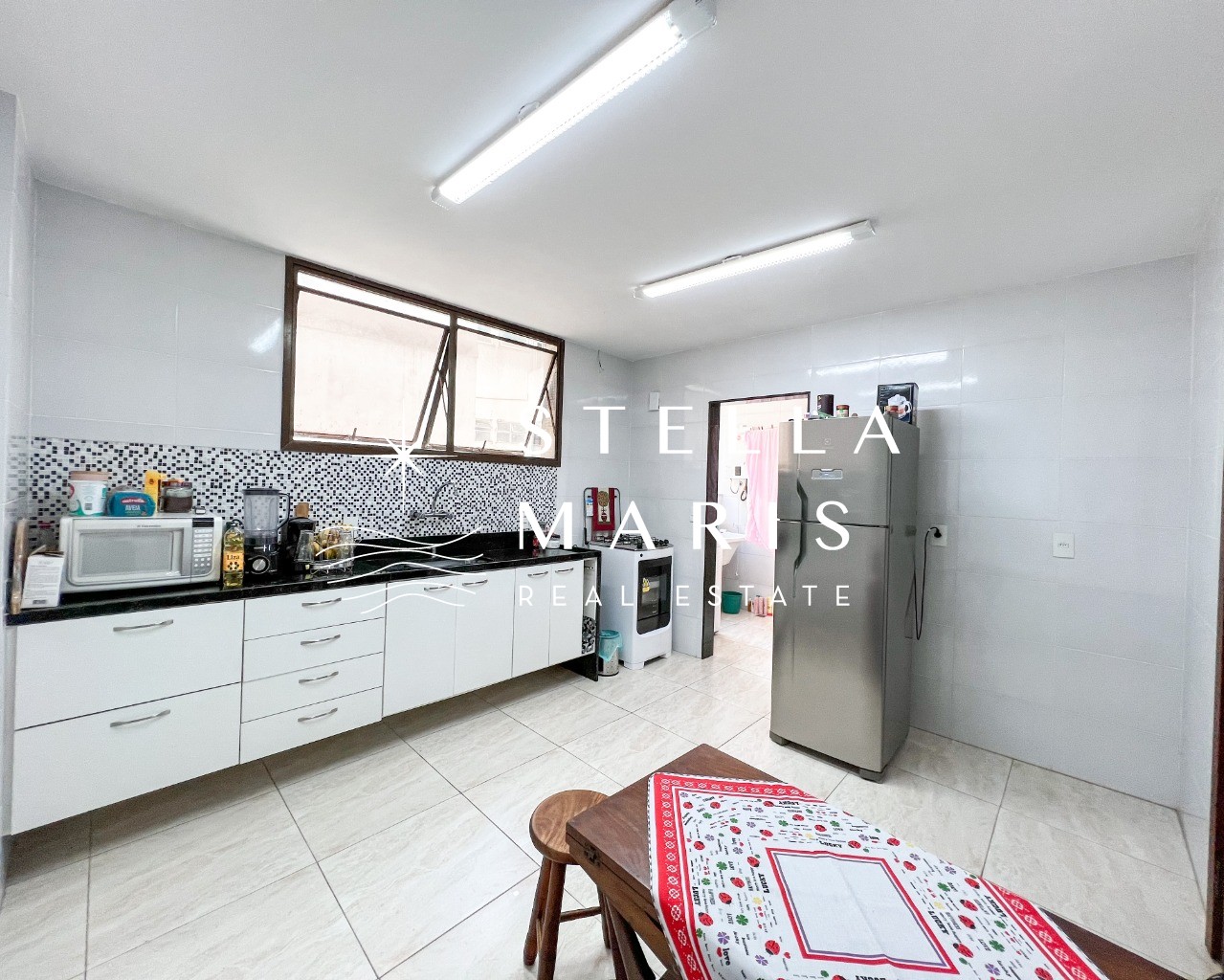 Apartamento à venda com 4 quartos, 262m² - Foto 9