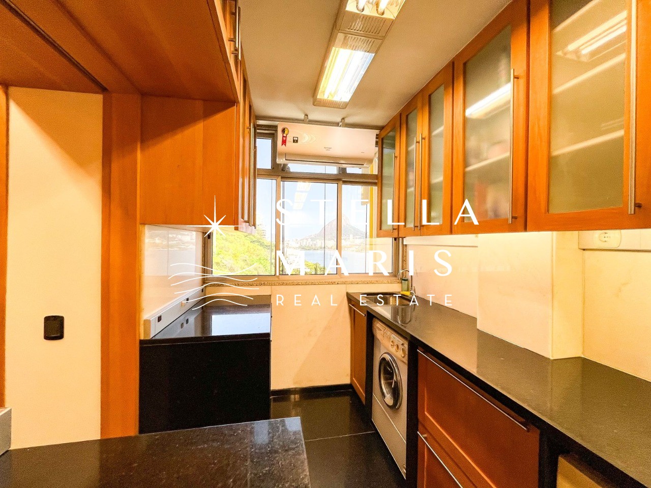 Apartamento para alugar com 4 quartos, 150m² - Foto 17