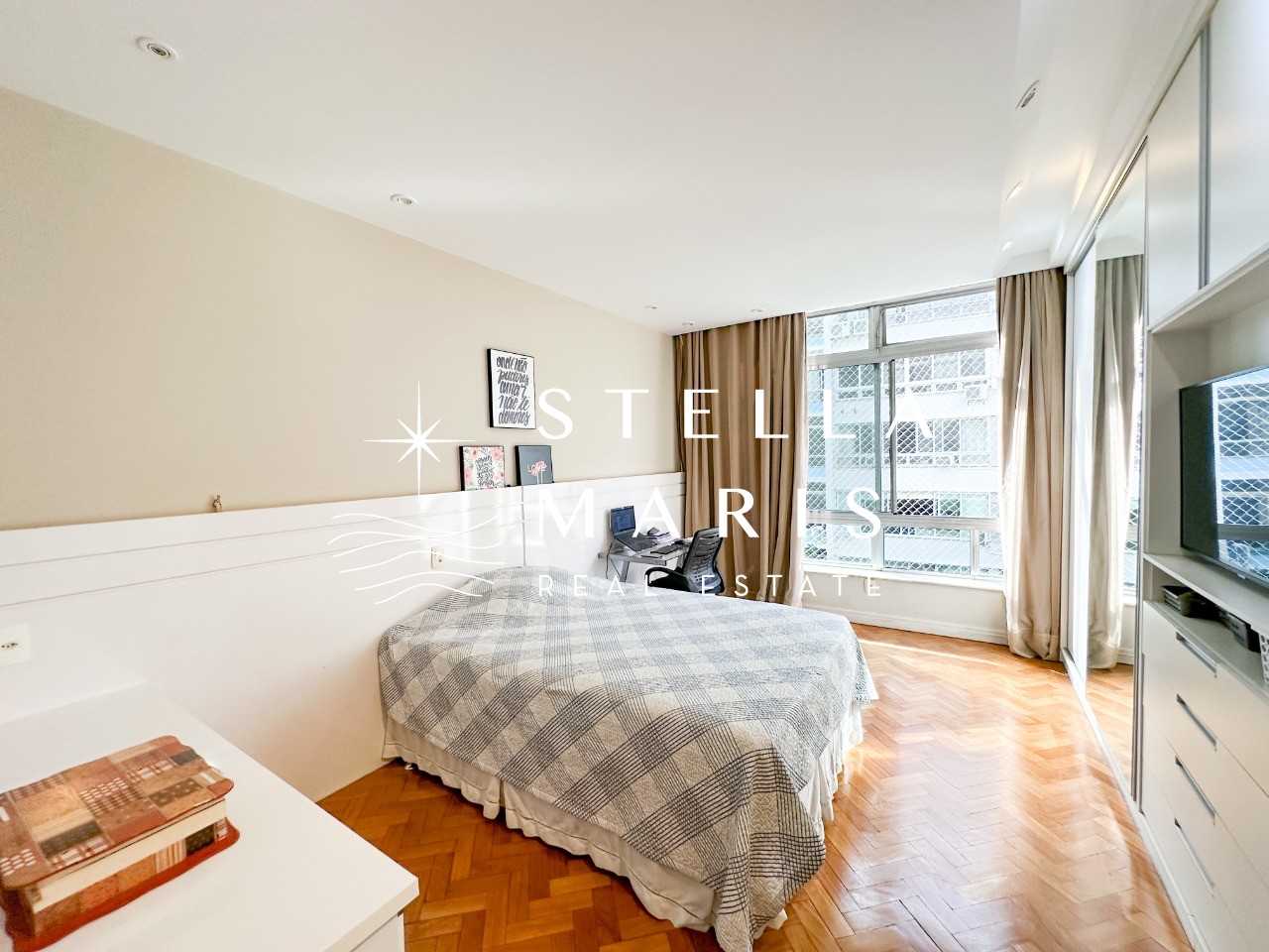 Apartamento à venda com 3 quartos, 220m² - Foto 22