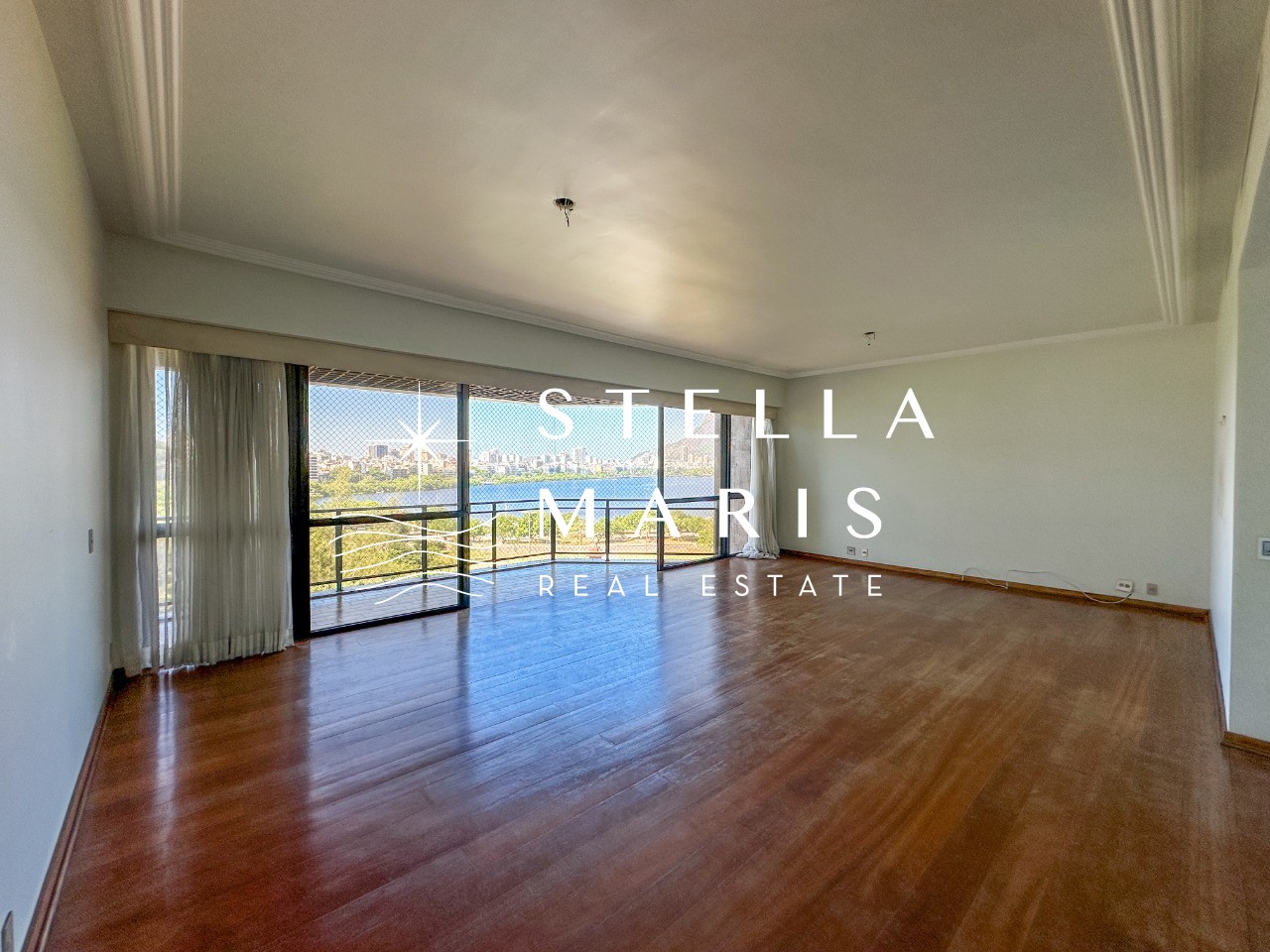 Apartamento à venda com 4 quartos, 227m² - Foto 6