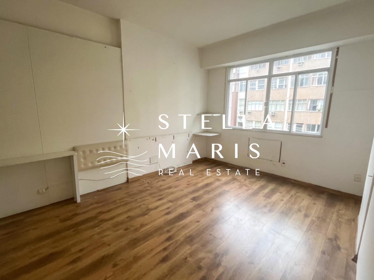 Apartamento à venda com 3 quartos, 158m² - Foto 4