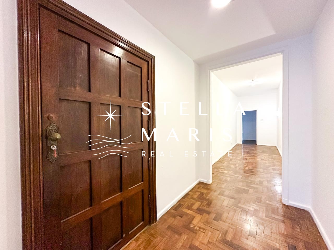 Apartamento à venda com 4 quartos, 192m² - Foto 10