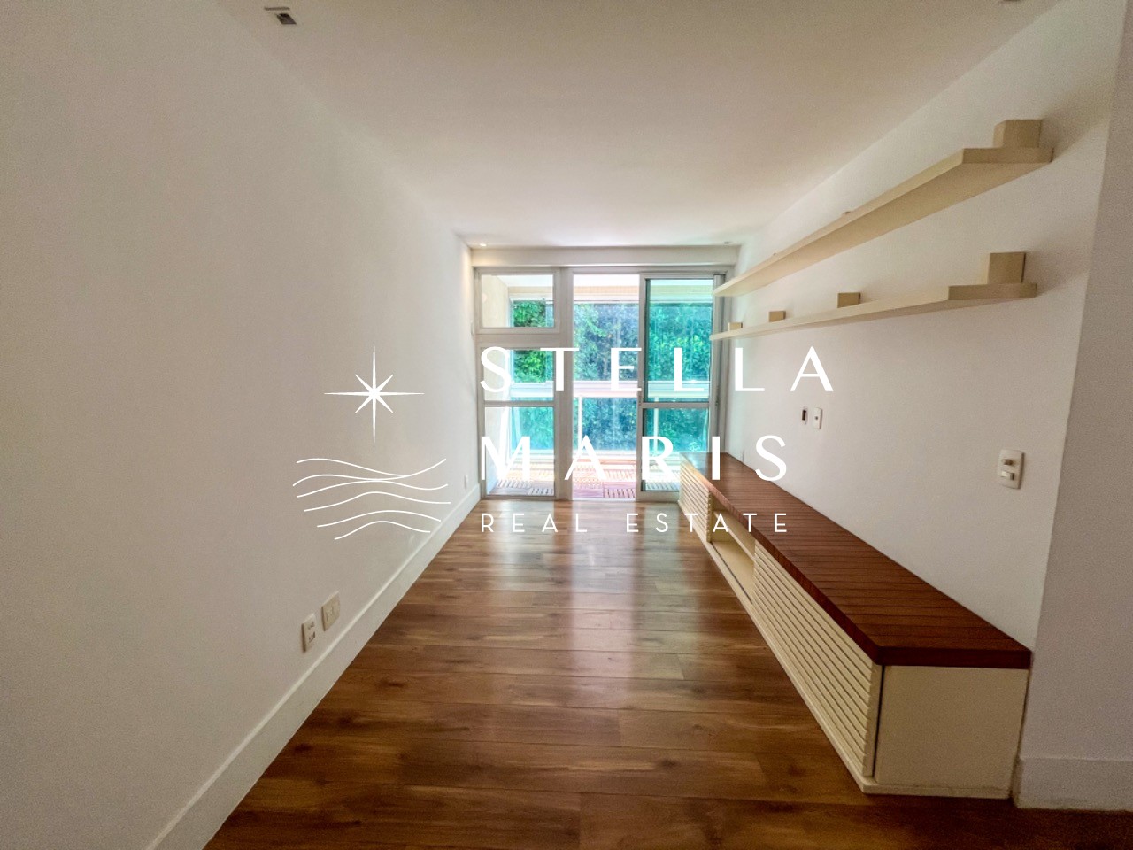 Apartamento à venda com 2 quartos, 83m² - Foto 3