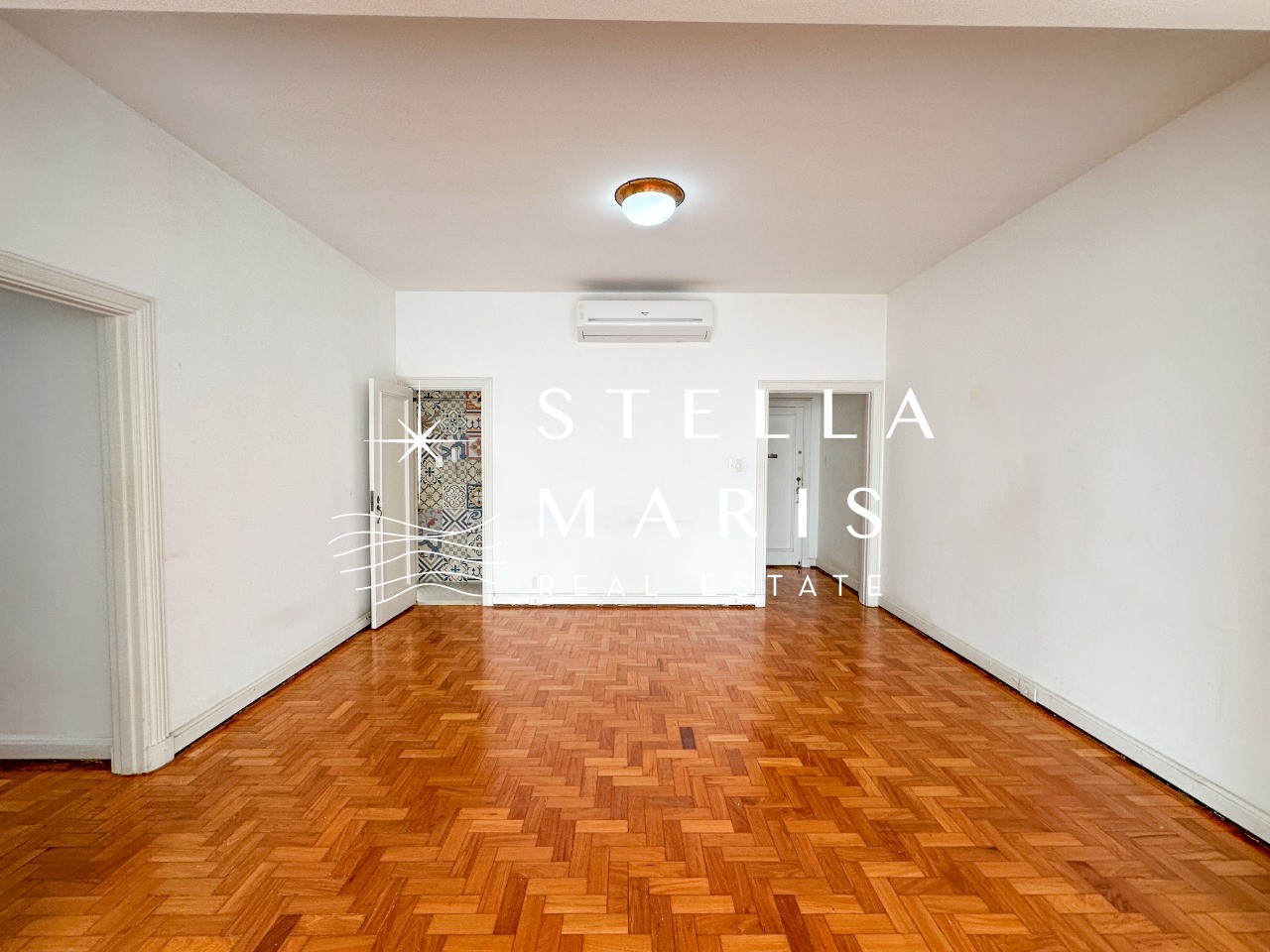 Apartamento para alugar com 3 quartos, 135m² - Foto 9