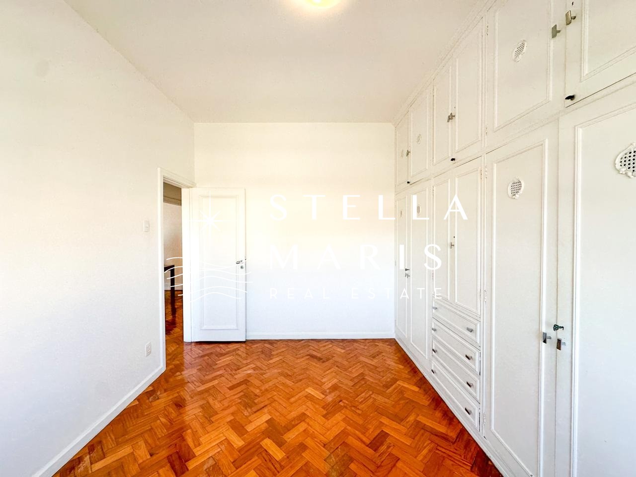 Apartamento à venda com 3 quartos, 130m² - Foto 10