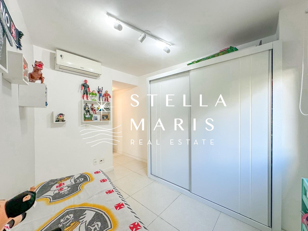 Apartamento à venda com 2 quartos, 70m² - Foto 15