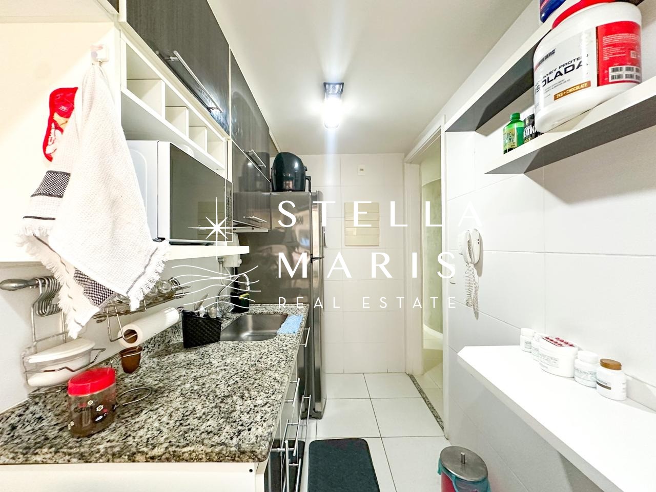 Apartamento à venda com 2 quartos, 70m² - Foto 17