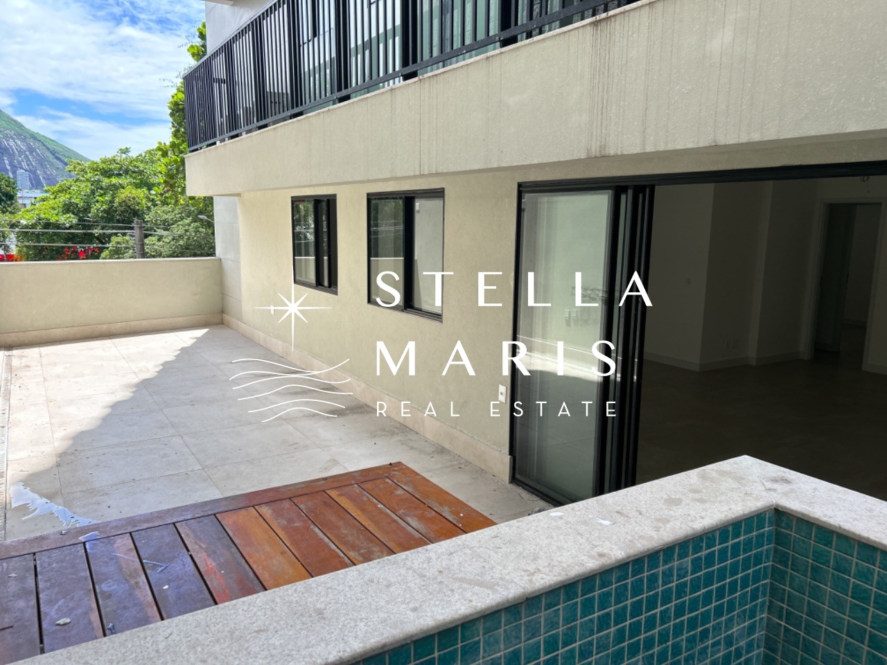 Apartamento à venda com 3 quartos, 198m² - Foto 9