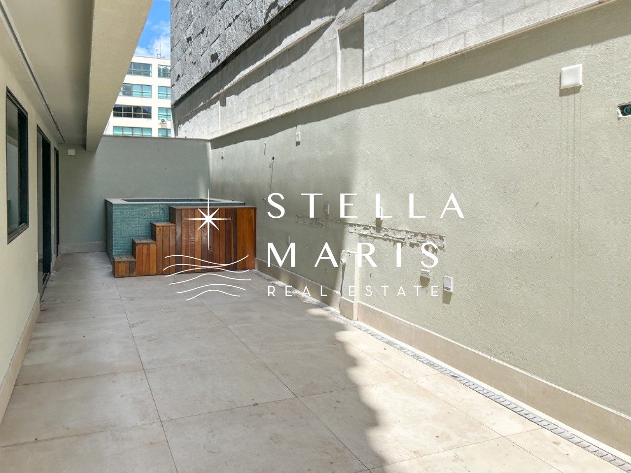 Apartamento à venda com 3 quartos, 198m² - Foto 8