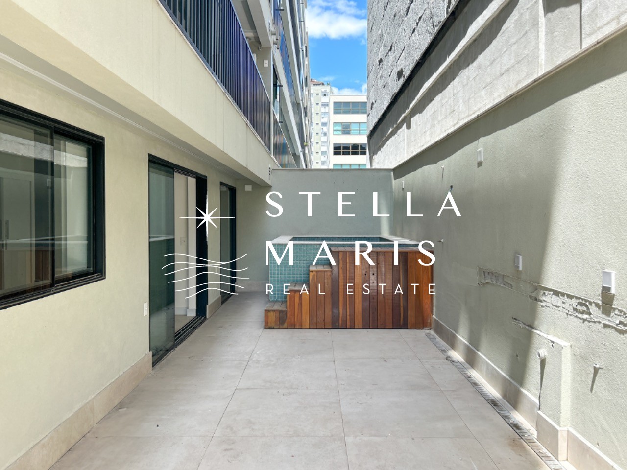 Apartamento à venda com 3 quartos, 198m² - Foto 10