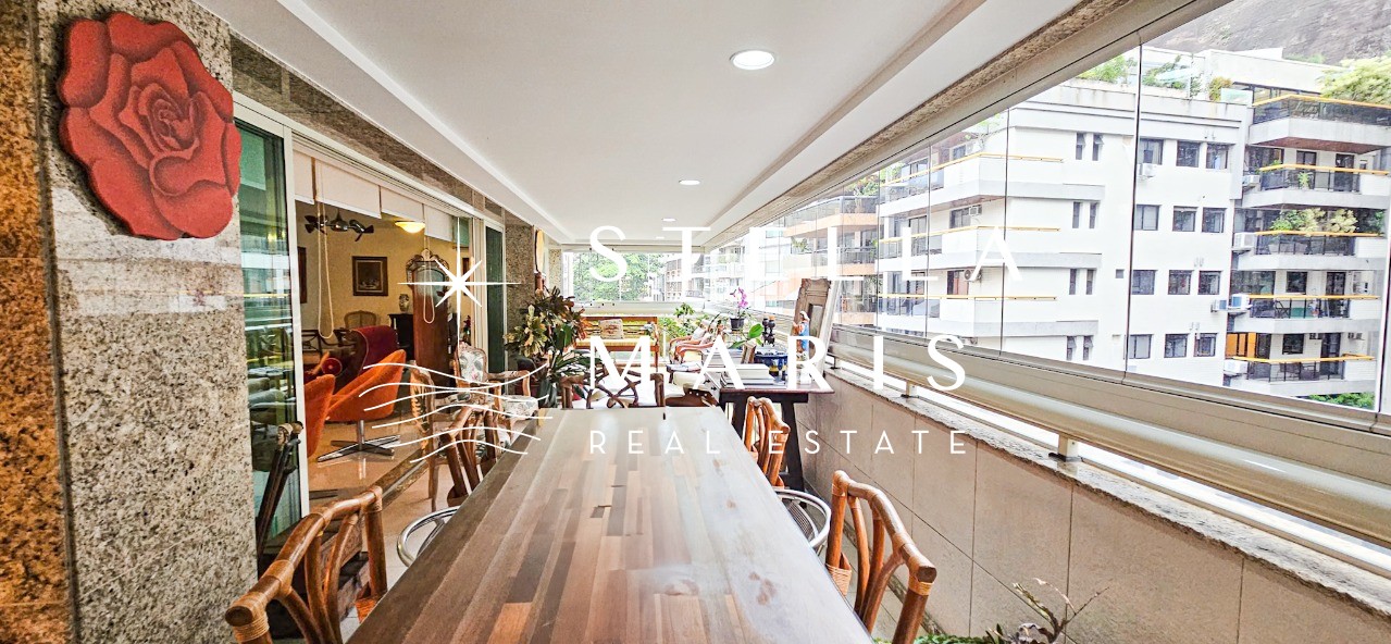 Apartamento à venda com 4 quartos, 256m² - Foto 7