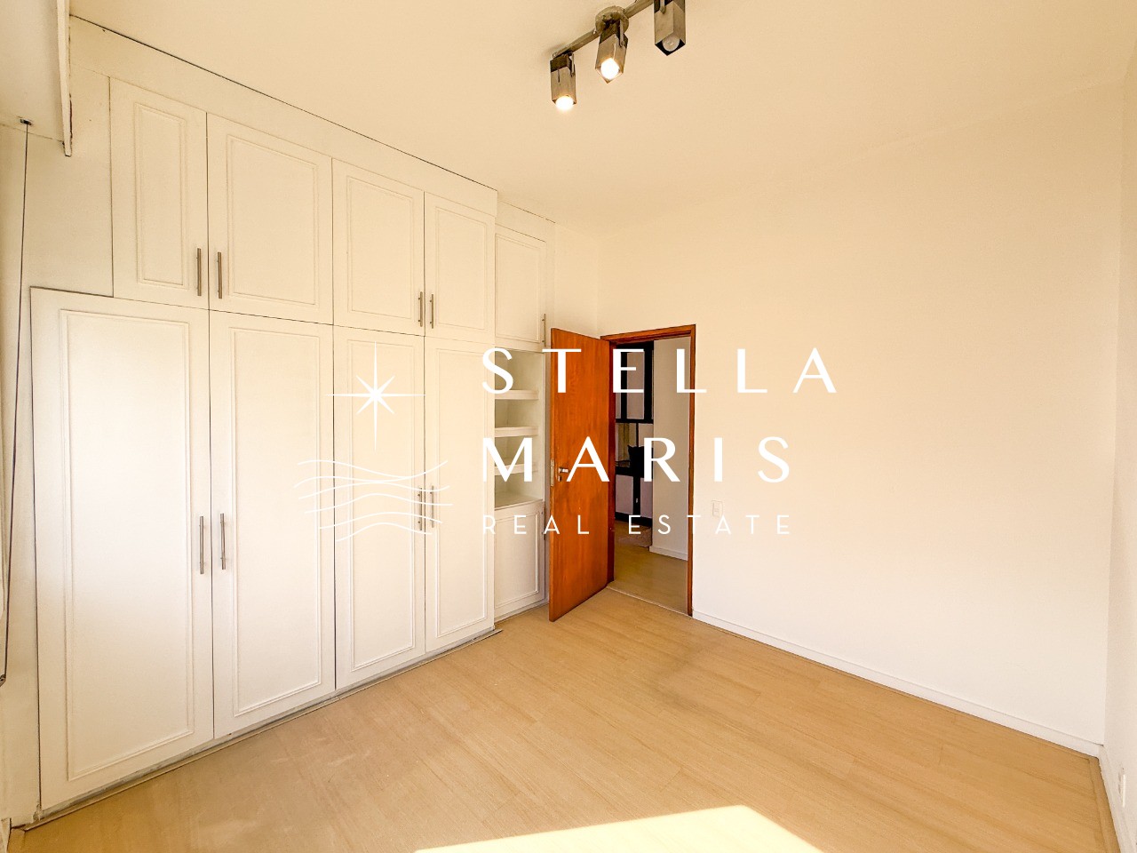 Apartamento para alugar com 4 quartos, 170m² - Foto 19