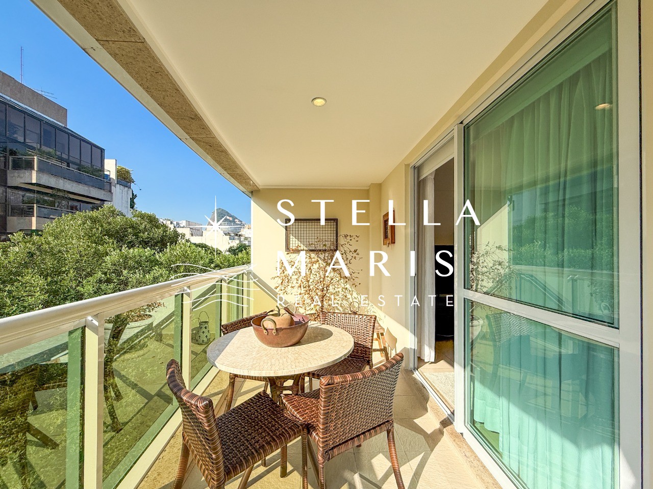 Apartamento para alugar com 3 quartos, 120m² - Foto 2