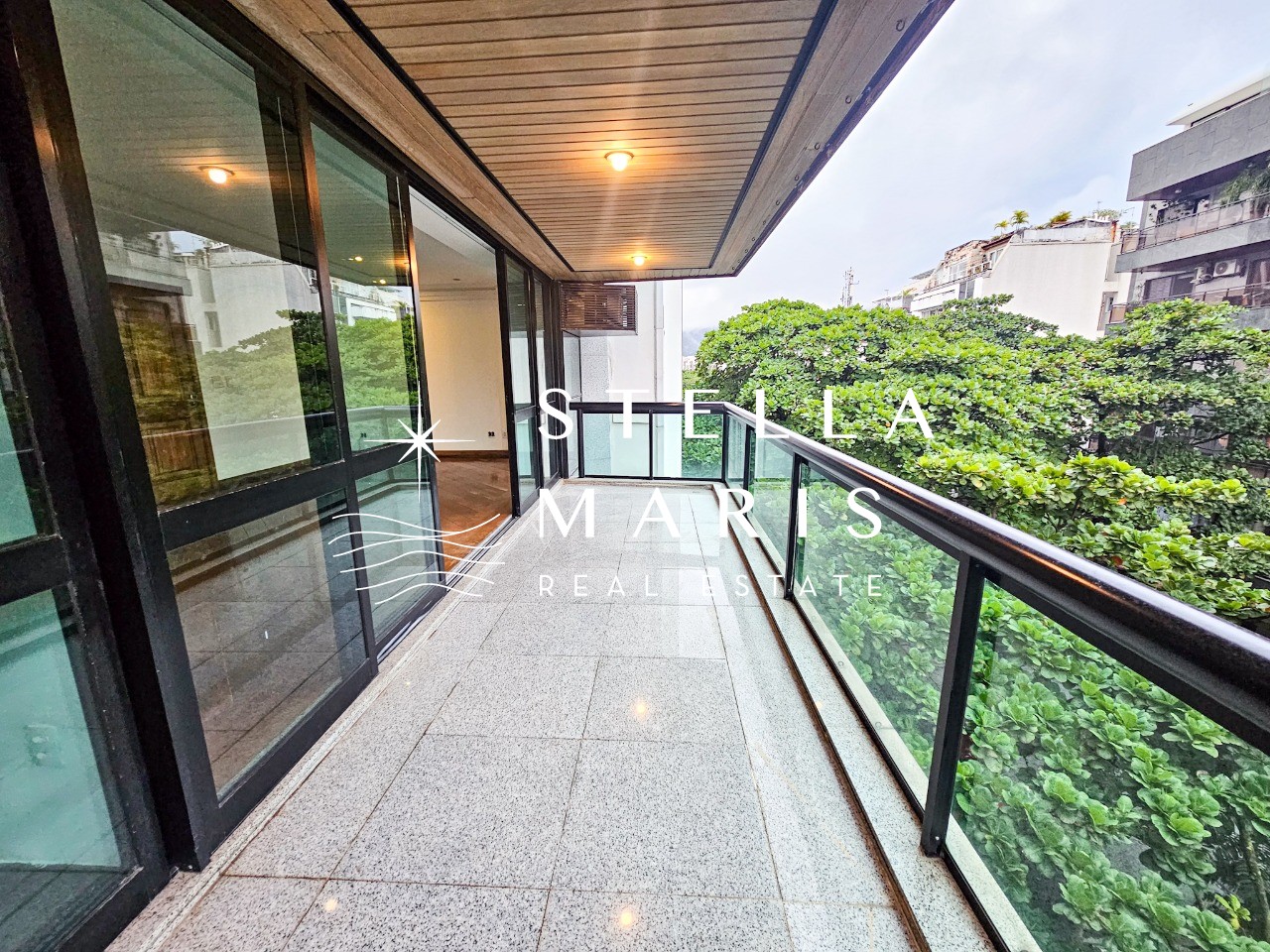 Apartamento para alugar com 3 quartos, 136m² - Foto 6