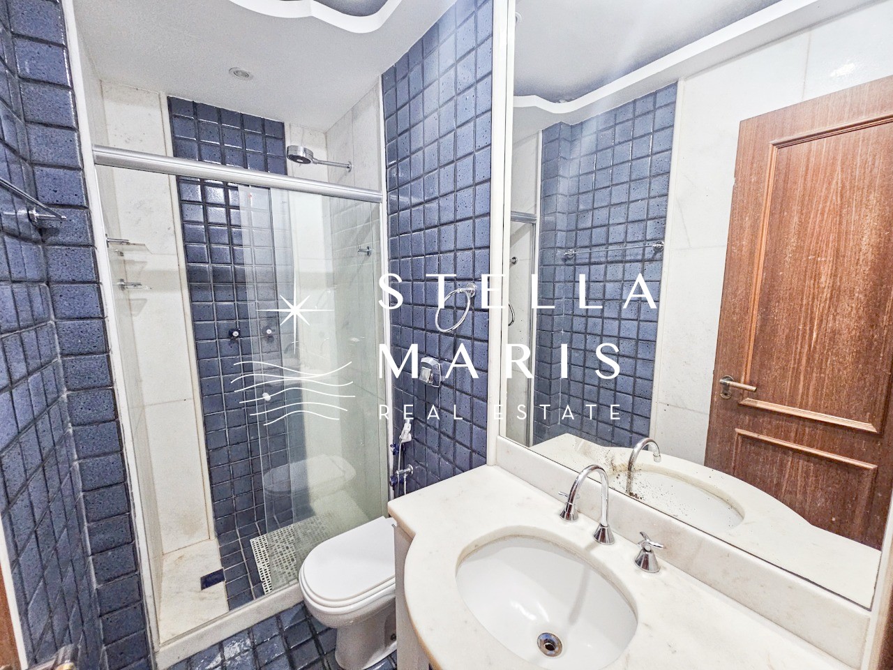 Apartamento para alugar com 3 quartos, 136m² - Foto 12