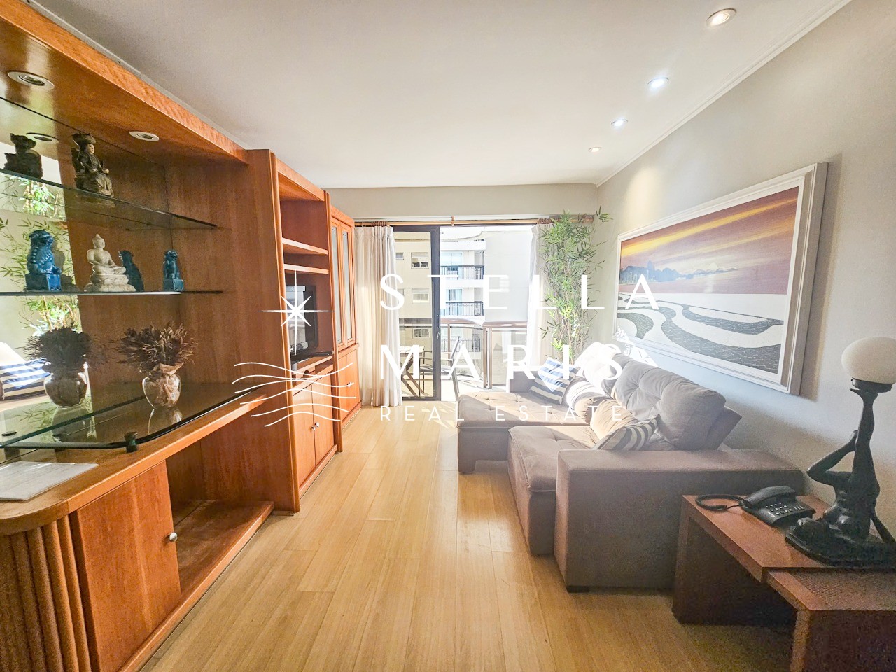 Flat/Apart Hotel à venda com 2 quartos, 80m² - Foto 1